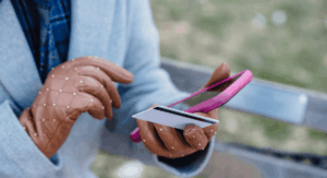 What Percentage of Online Shopping is Mobile in the UK?